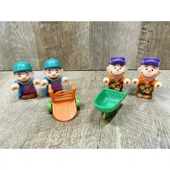 Vtg McDonalds Happy Toy 1989 Peanuts Charlie Brown & Linus Wheelbarrow Lot of 6 - Picture 1 of 4